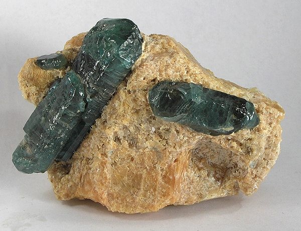 Spécimen de Apatite bleue