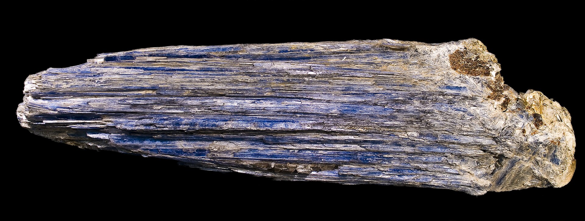 Spécimen de Cyanite bleue