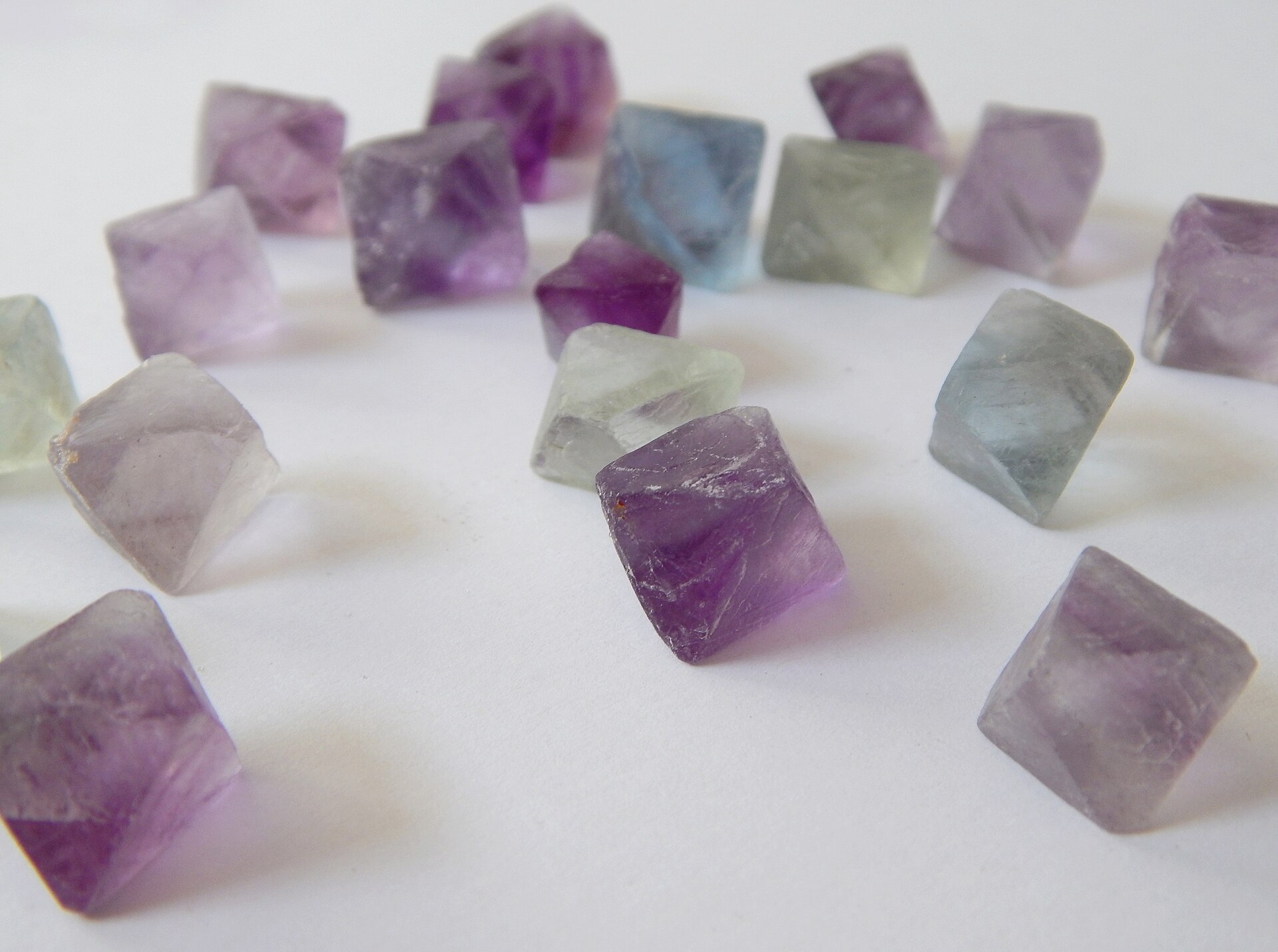 Spécimen de Fluorine multicolore