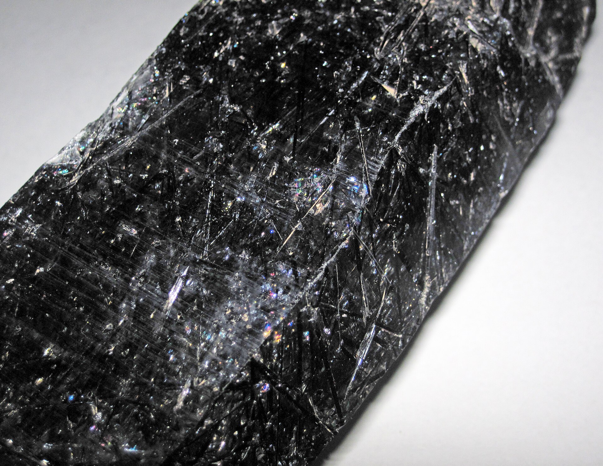 Spécimen de Quartz tourmaliné